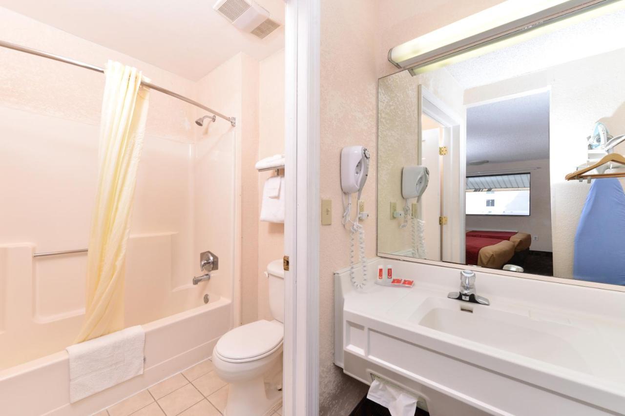 Bellmawr Economy Inn Bellmawr-Philadelphia Area Экстерьер фото