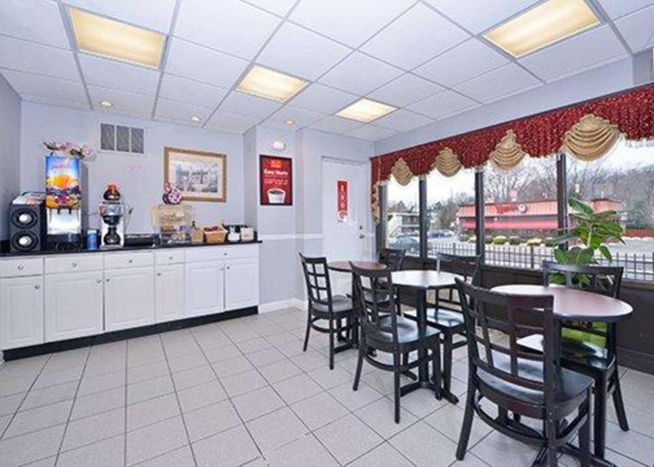 Bellmawr Economy Inn Bellmawr-Philadelphia Area Экстерьер фото